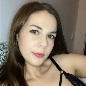 Meet your Posher, Jami-lee